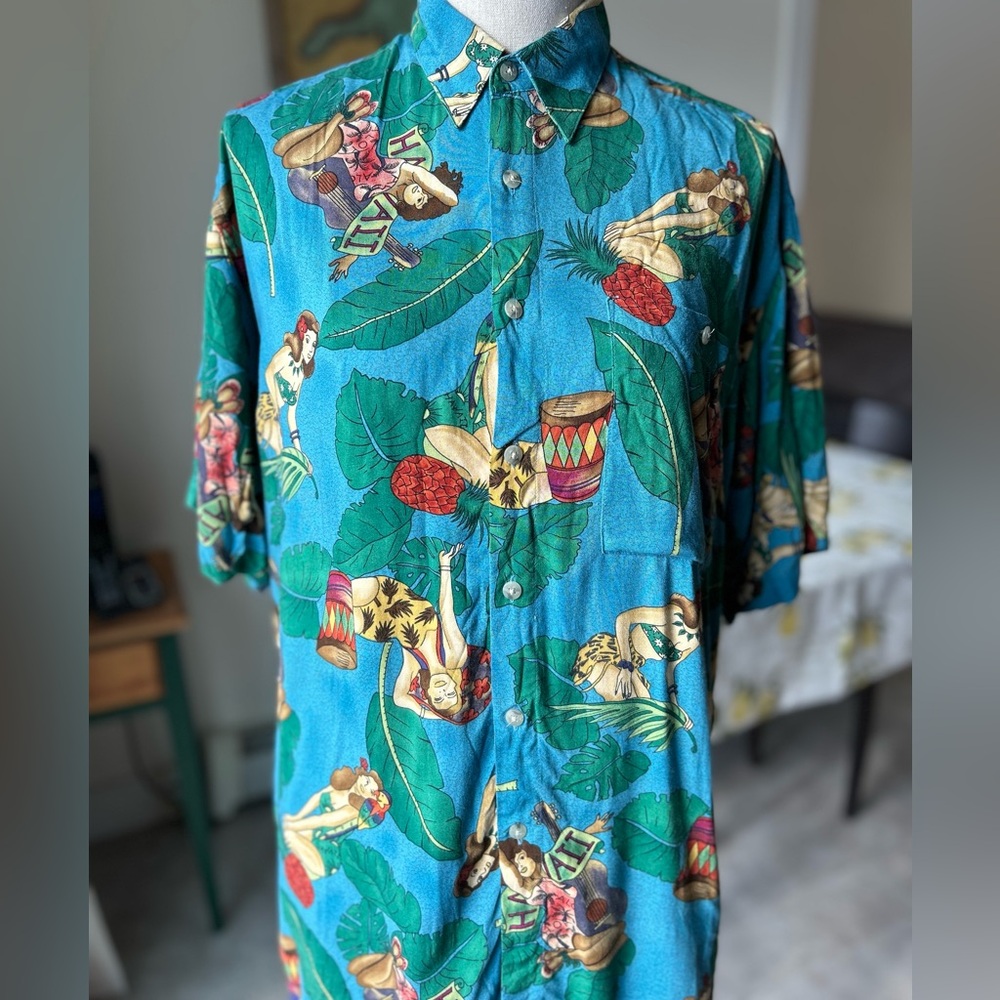 Vintage Pierre Cardin Hawaiian Print Shirt